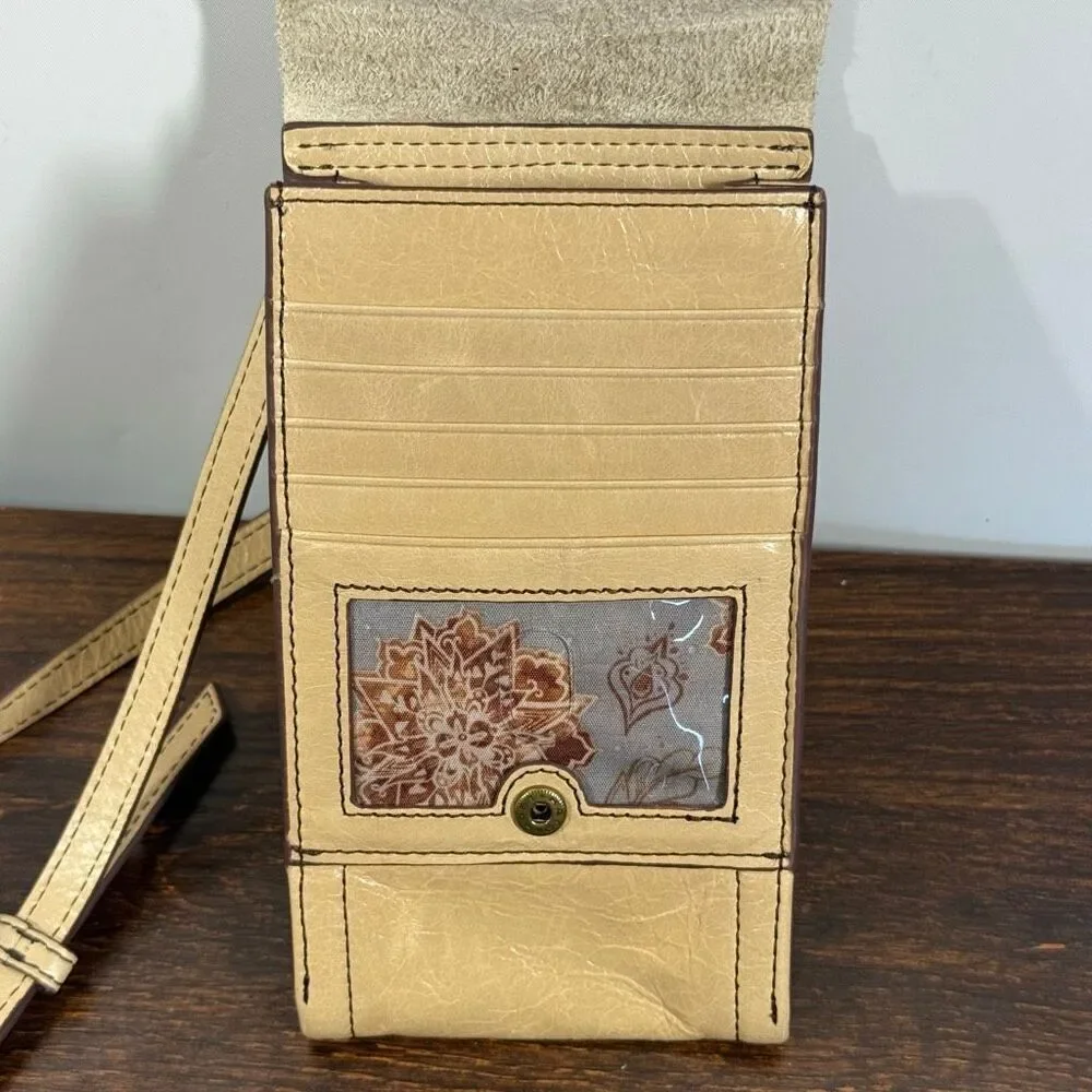 Hobo Women’s cream yellow leather shoulder phone wallet purse 7x4x1.5”
